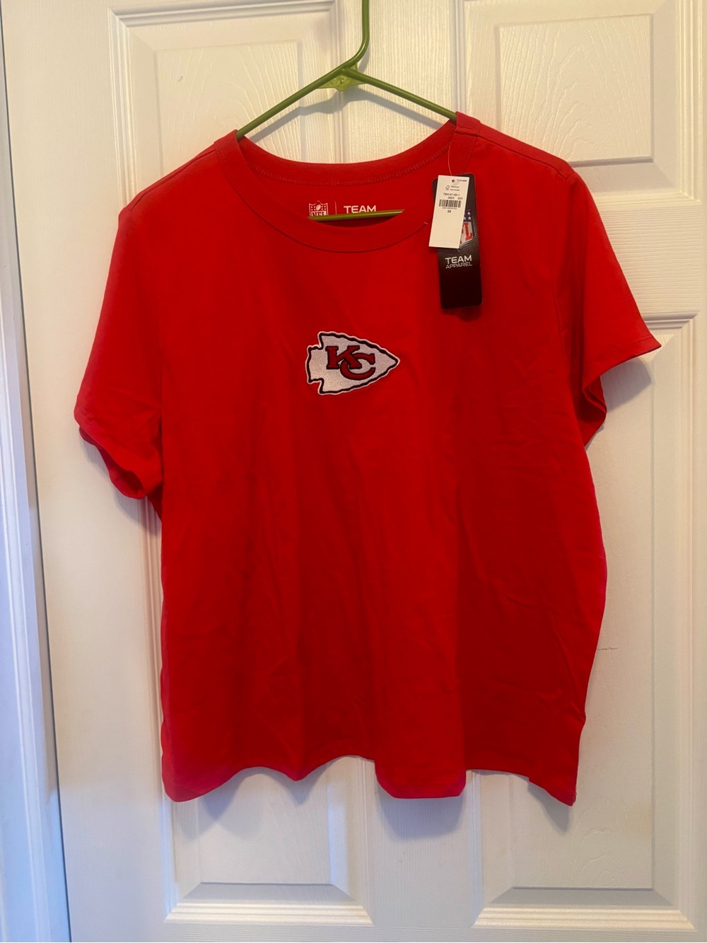 Kansas City Chiefs Women's Red Short-Sleeve Tee